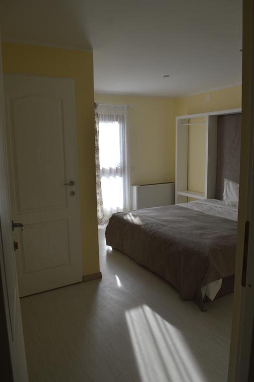 Hotel Nova Buzău Eksteriør bilde