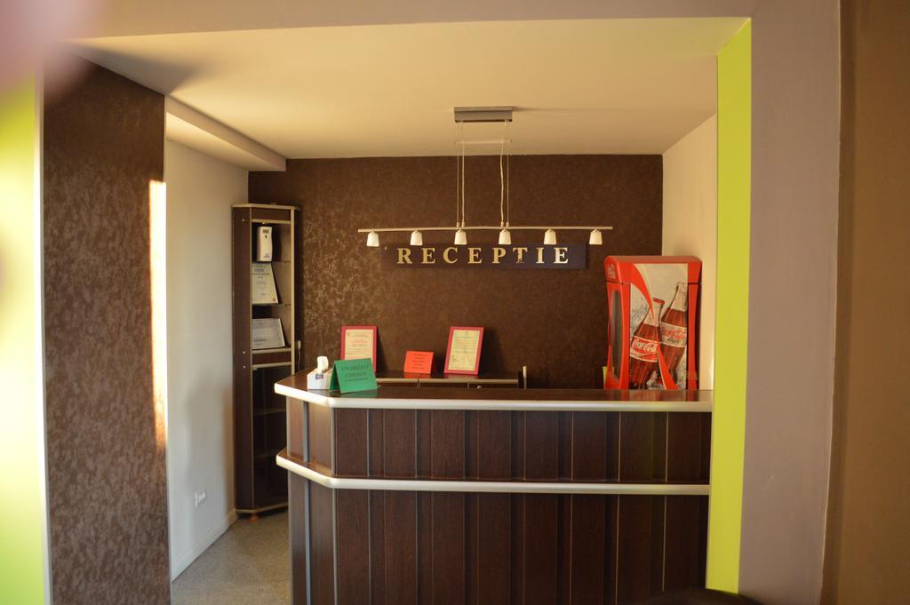 Hotel Nova Buzău Eksteriør bilde
